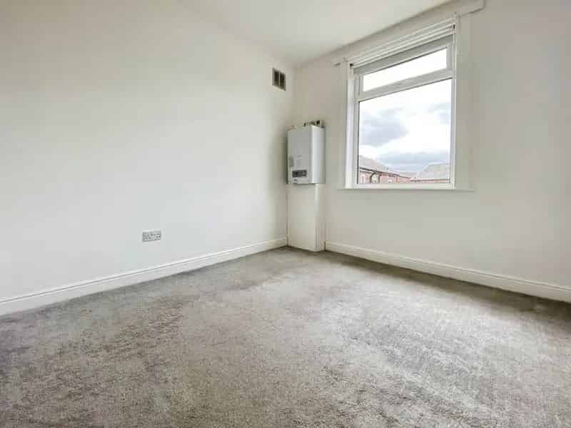 3 Bedroom Semi Detached House for Rent Hazel Grove SK7