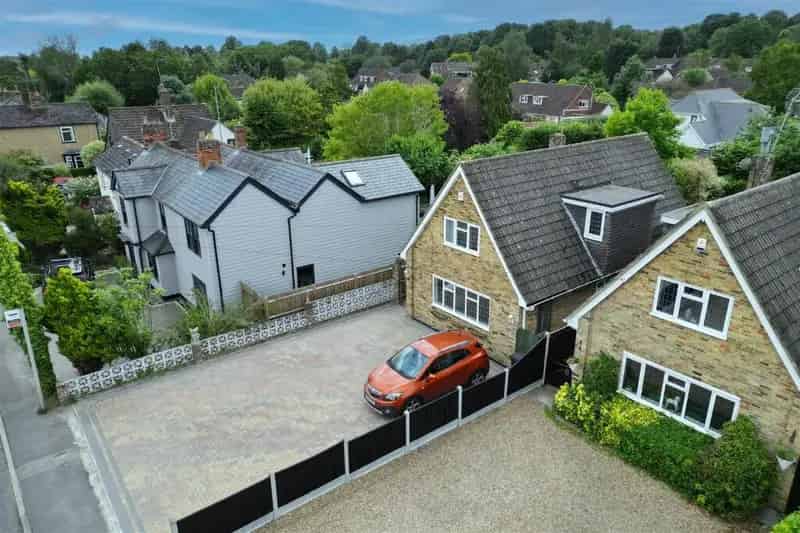 3 Bedroom Detached House for Rent in Ingrave Brentwood