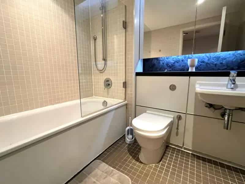 2 Bedroom Furnished Apartment Available Now Zero Deposit Guarantee