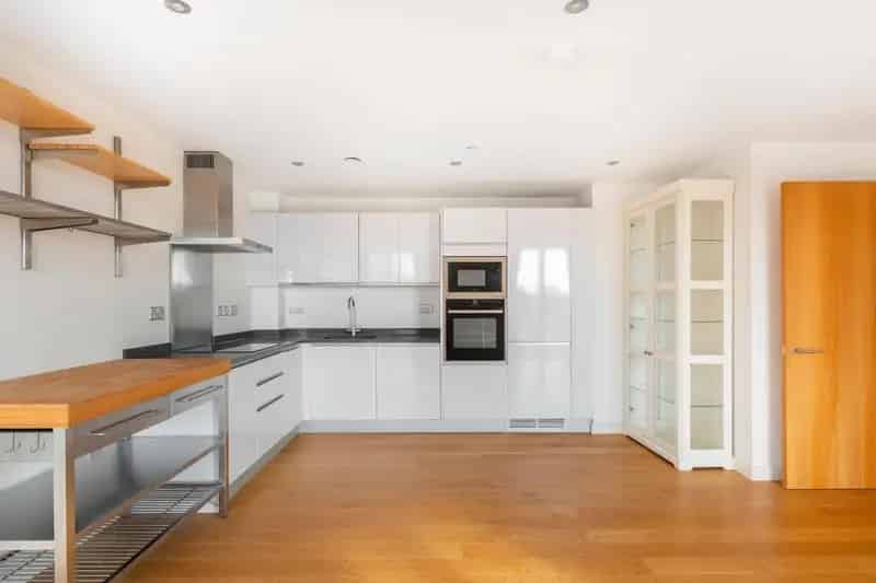 2 Bedroom Flat for Sale in Bristol City Centre