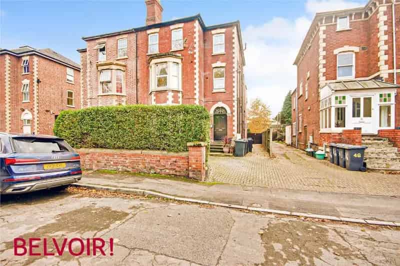 1 Bedroom Flat for Sale in Gloucestershire