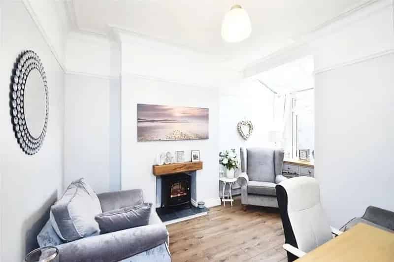 4 bedroom house