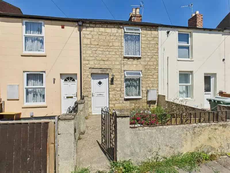 2 Bedroom Terraced House For Sale Needs Modernisation