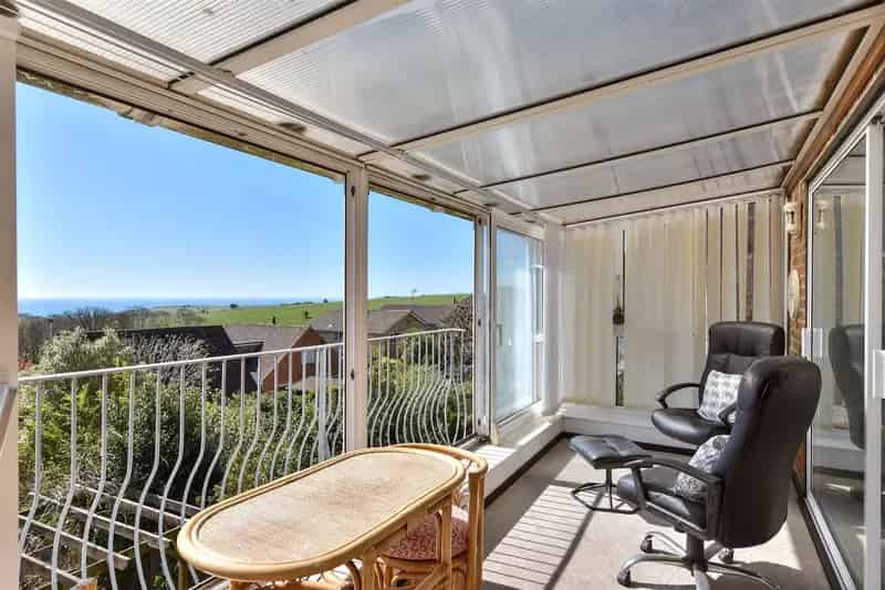 5 Bedroom Detached House with Panoramic Sea Views