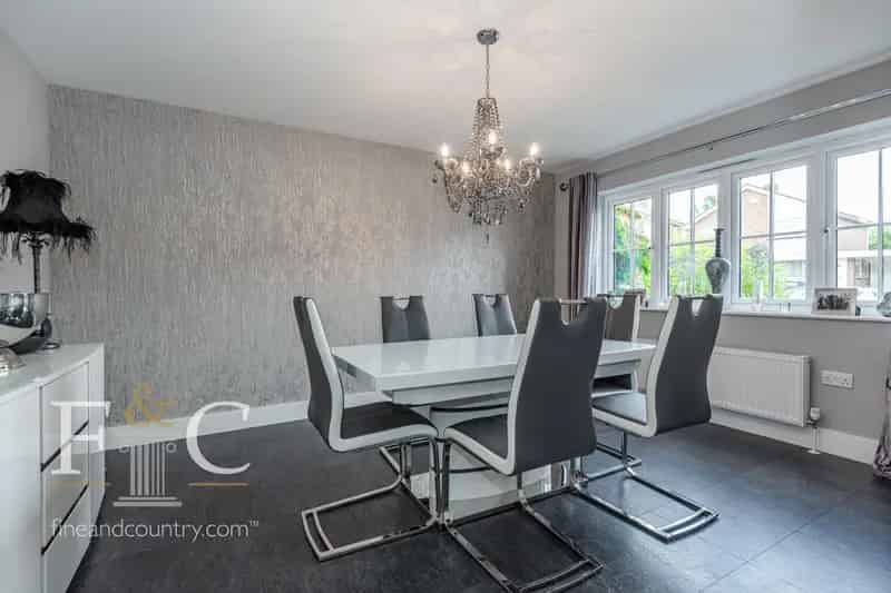 4 Bedroom Detached House for Sale Broxbourne