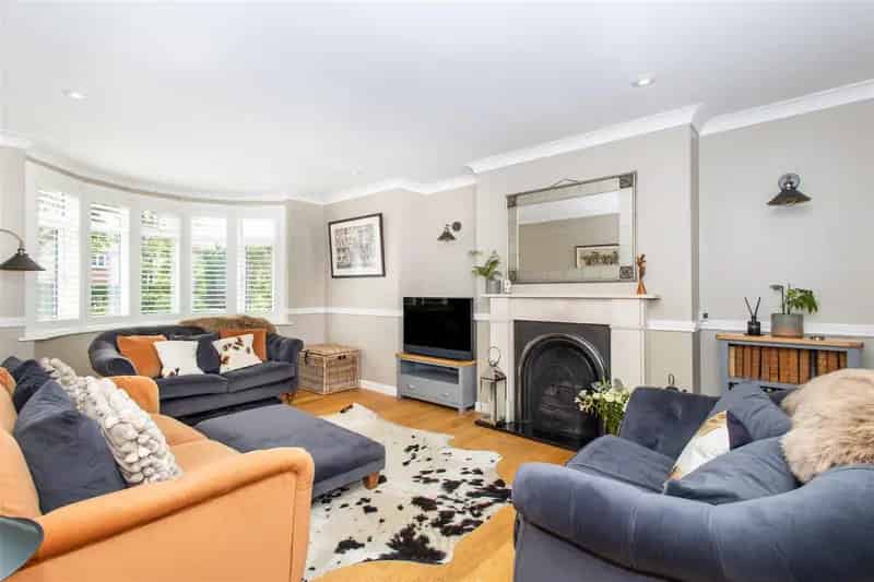 4 Bedroom Detached House to Rent in Sought-After Village