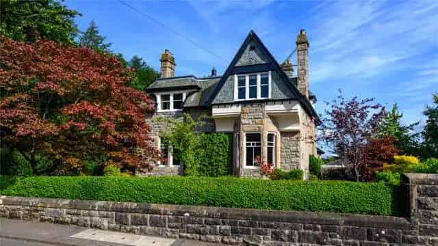 Beechville, 31 Birkhill Road, Cambusbarron, Stirling, FK7 9LA | Property for sale | Savills