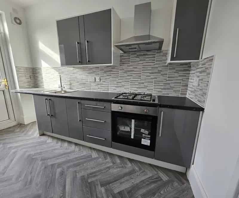 3 Bedroom Flat to Rent