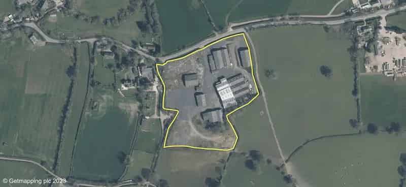 Okeford Fitzpaine Village Property Near A357