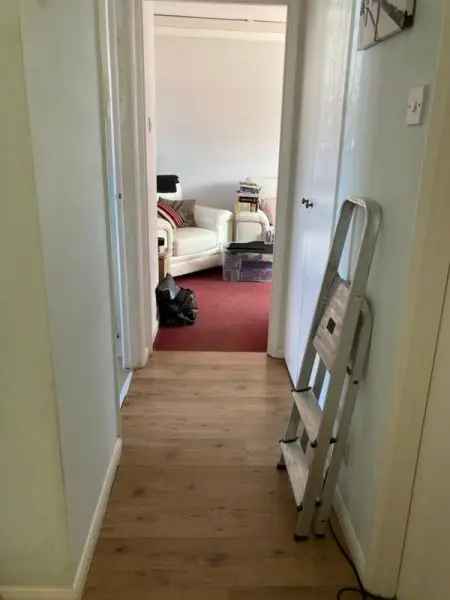 Bungalow For Rent in Stevenage, England