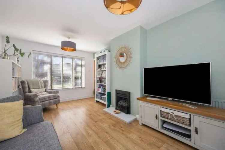 2 Bed House for Sale Woodingdean Modern Kitchen Parking South Downs Access