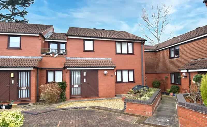 1 Bedroom Retirement Apartment Bournville Village Trust Estate