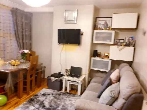 House For Rent in London, England