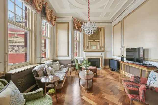 Luxury Four-Bedroom Duplex Apartment with Royal Albert Hall Views