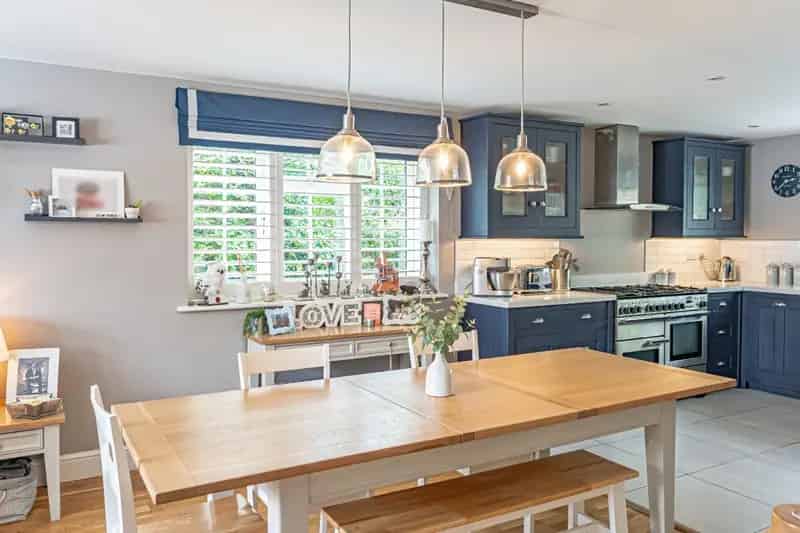 5 Bedroom Detached House for Sale in Aston Clinton