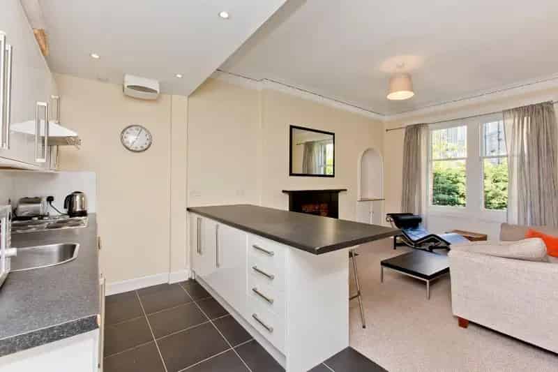 2 Bedroom Flat to Rent Edinburgh