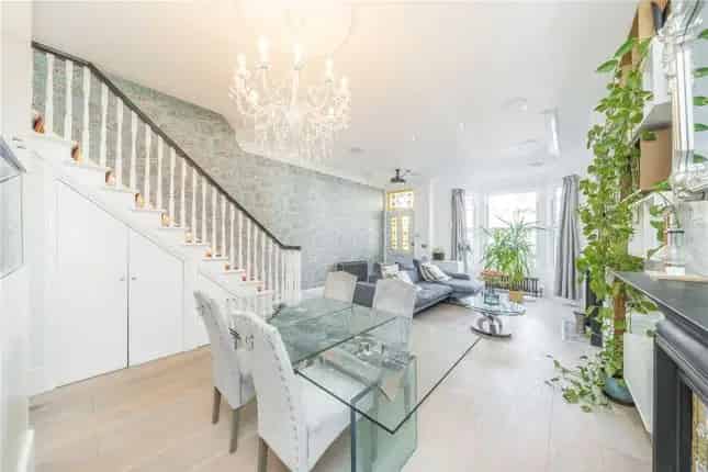 Victorian Family Home 5 Beds 4 Baths Mortimer Road London