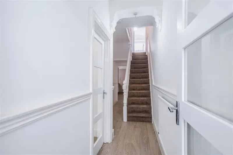 3 Bedroom House Port Tennant Zero Deposit Option