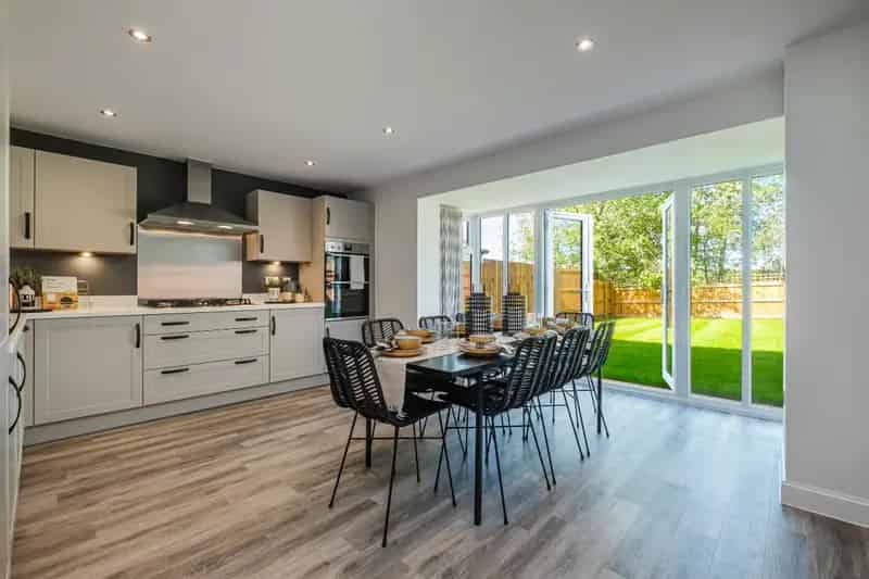 4 Bed Family Home for Sale