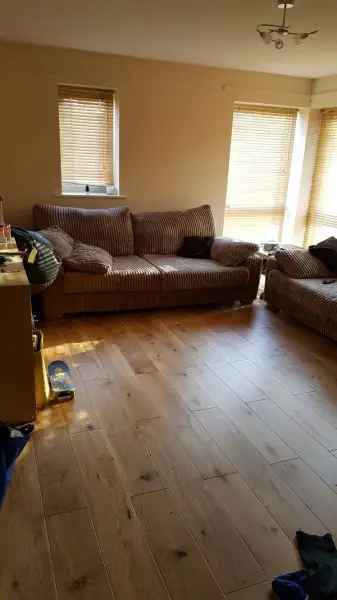 2 Double Bedroom Ground Floor Flat Near Schools and Transport