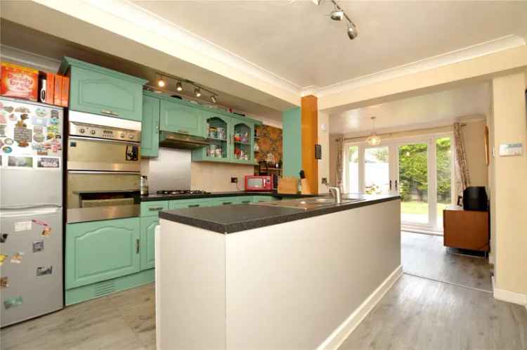 House For Sale in Leeds, England