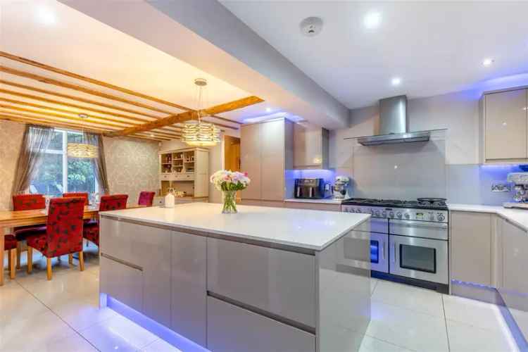 Detached House for sale with 4 bedrooms, Woburn Road, Woburn Sands