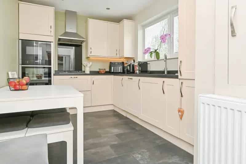 House For Sale , Three Rivers, England