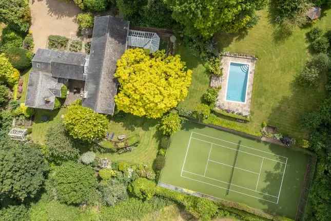 5-Bedroom Detached House Wimbledon Park Views