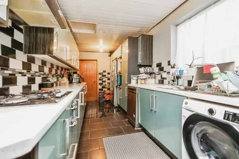 3 Bedroom House With Ensuite and Loft Room