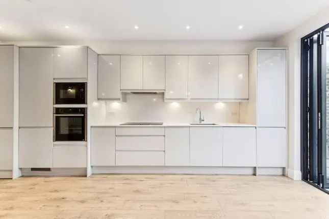 Terraced house to rent in Pembroke Gardens, Kensington W8