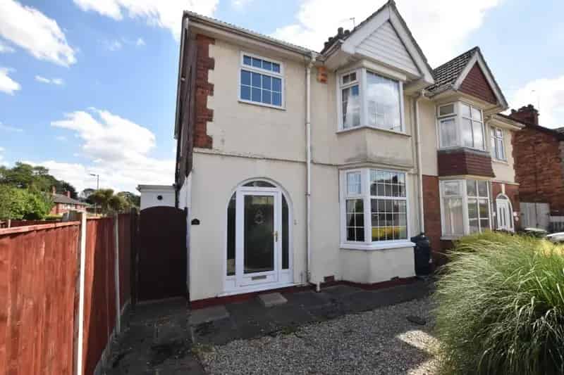 3 bedroom House
 For Sale