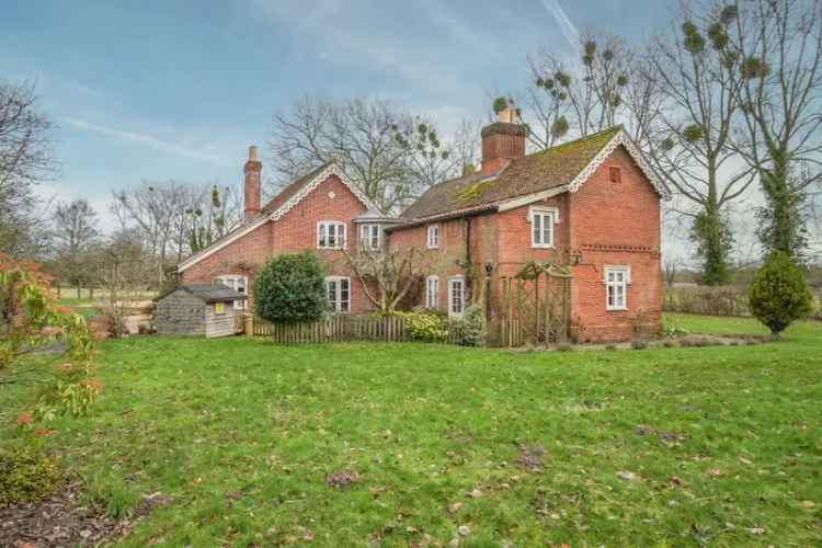 Detached House for sale with 5 bedrooms, Wymondham