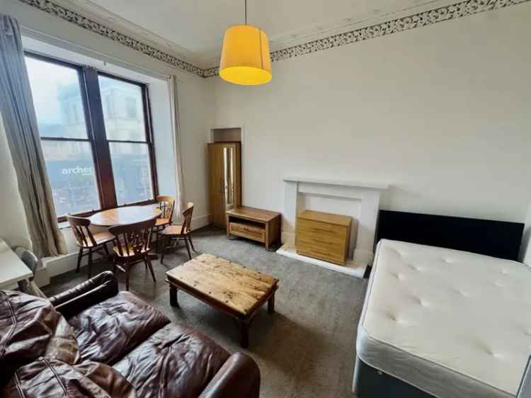4 Bedroom Flat To Rent