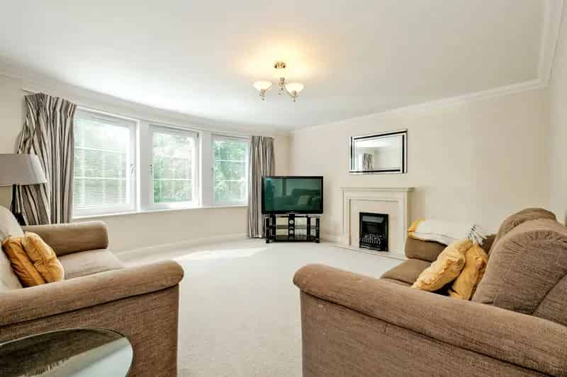 2 Bed Executive Apartment West End Aberdeen