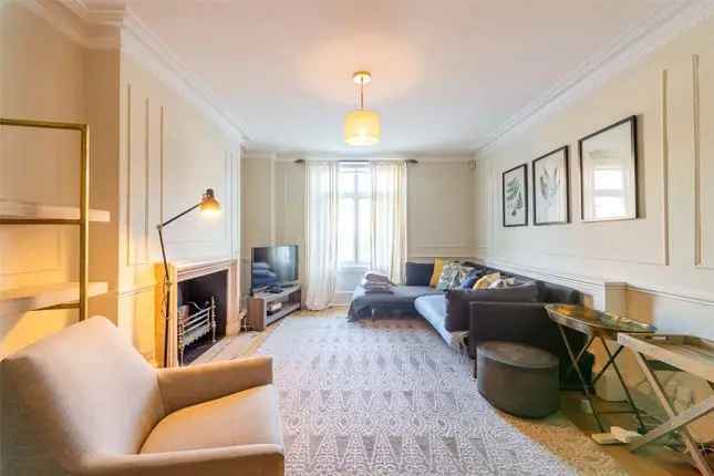 Terraced house to rent in Pelham Street, South Kensington SW7