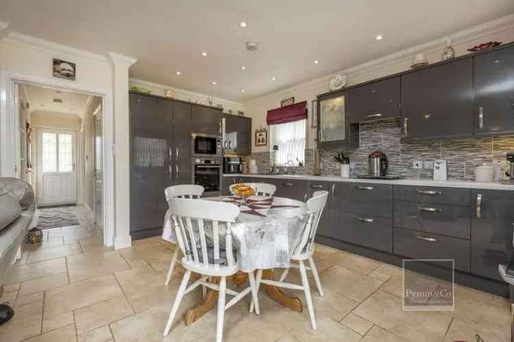 7 Bed House For Sale with Holiday Let Business