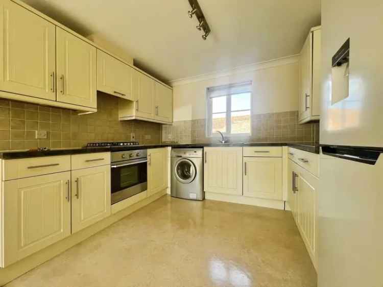 2 Bedroom Apartment in Basingstoke Near Town Centre