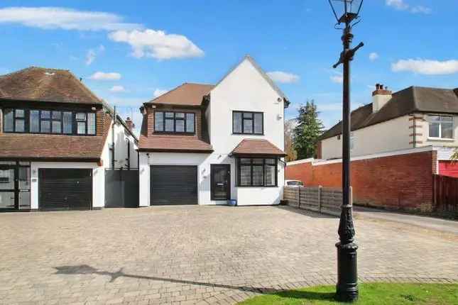 5 Bedroom Detached House Petts Wood