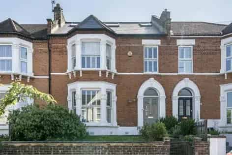 5 Bedroom Victorian House 158m² London Family Professional Sharers