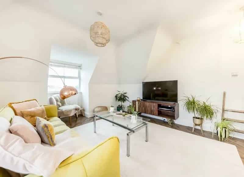 2 Double Bed Apartment Near Streatham Hill Station