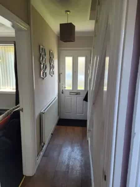Nicely Decorated Home Near Bilston with Secure Garden