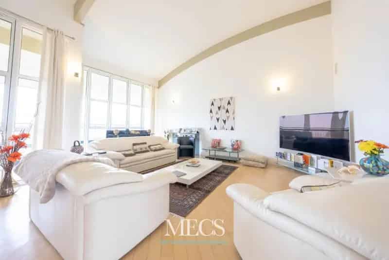 3 Bedroom Penthouse Apartment for Sale in Britannic Park Moseley