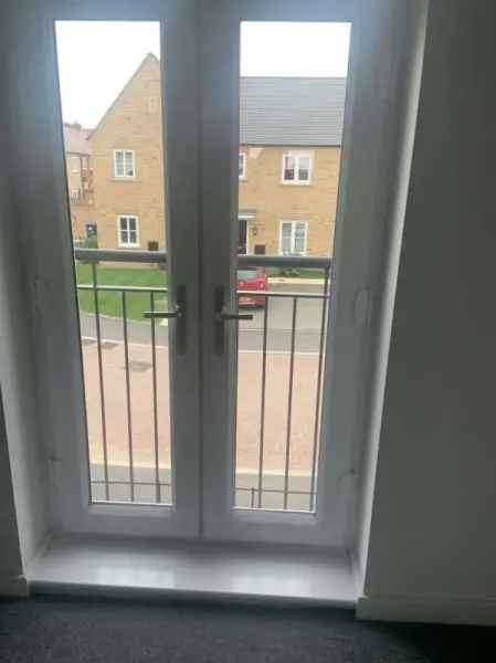 Flat For Rent in Huntingdonshire, England