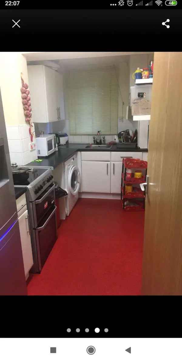 Flat For Rent in Sandwell, England