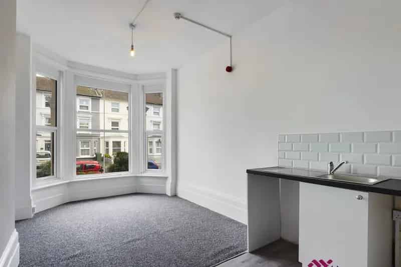 One Bedroom Flat near Alexandra Park Hastings
