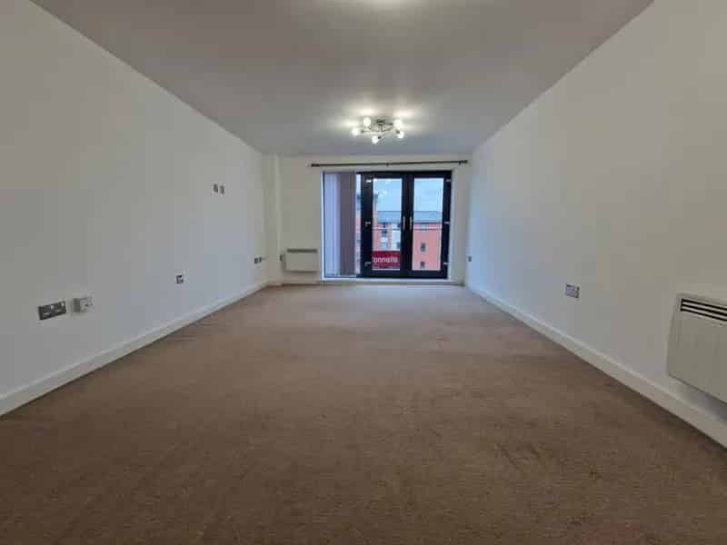 Stourport Canalside Apartment Two Double Bedrooms Allocated Parking