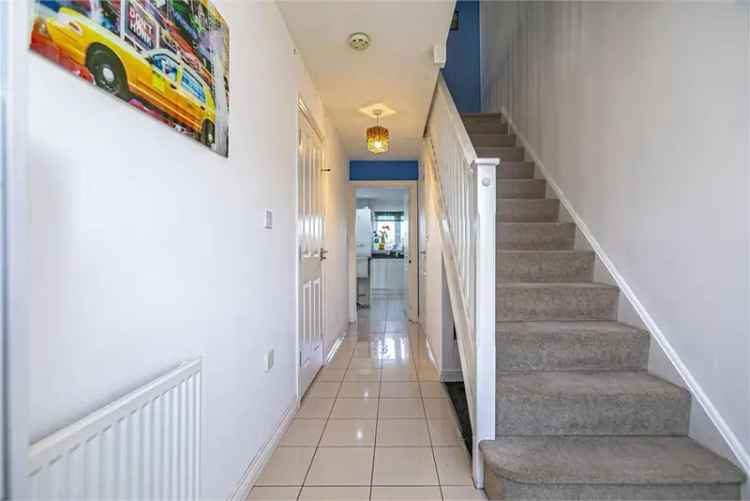 4 Bed House - Townhouse with 1 Reception Room