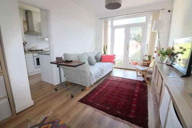 3 Bed House for Sale Luton Extended Family Home Near Station