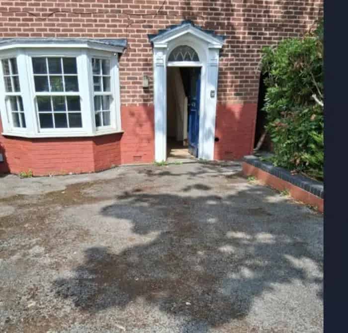 3 Bed House West Derby Large Driveway Level Access