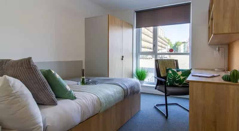 1 Bedroom Student Flat Share Derby En Suite